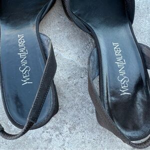 Yves Saint Laurent Black sling back pump sz 9 EUC